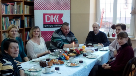 Wigilijne spotkanie DKK w Filii bibliotecznej w Górach